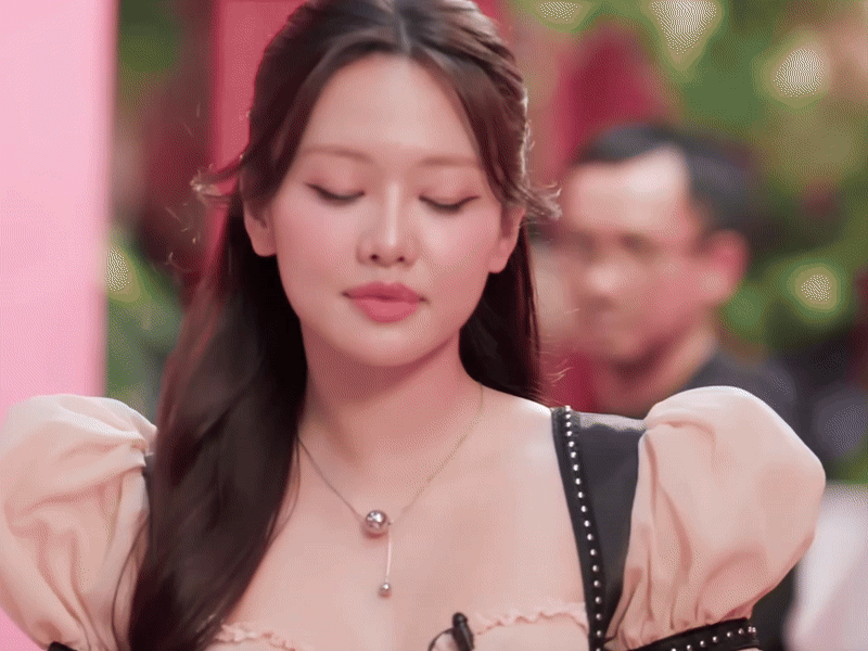 1 Em Xinh tự khui chuyện bị &eacute;p thử đồ giữa phố l&uacute;c 12h đ&ecirc;m?- Ảnh 5.