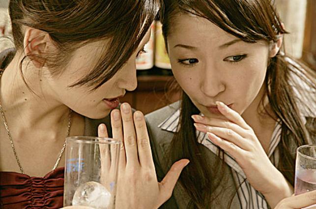 Tâm lý học: 4 câu nói lừa dối của người có vẻ tử tế nhưng hiểm ác - Ảnh 1. Tâm lý học: 4 câu nói lừa dối của người có vẻ tử tế nhưng hiểm ác - Ảnh 1.