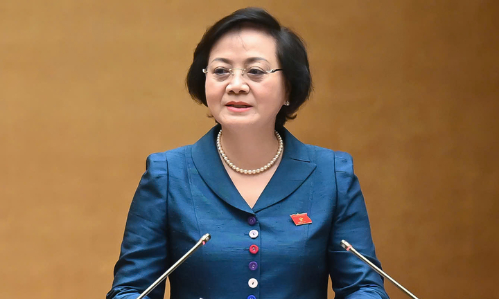 Bộ Nội vụ đề nghị giữ chân cán bộ giỏi có 10 năm công tác đến nghỉ hưu - Ảnh 1.