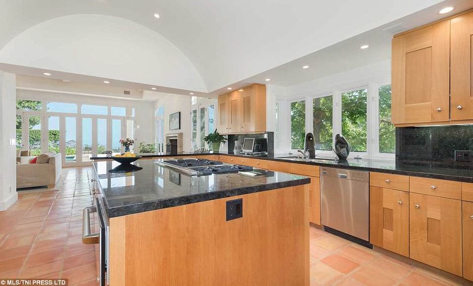 Sao phim “Sex and the city” sở hữu biệt thự 5 triệu đô ở TP đắt đỏ bậc nhất, chưa chồng nhưng đã có 2 con- Ảnh 6.