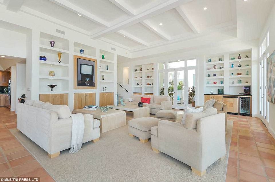 Sao phim “Sex and the city” sở hữu biệt thự 5 triệu đô ở TP đắt đỏ bậc nhất, chưa chồng nhưng đã có 2 con- Ảnh 5.