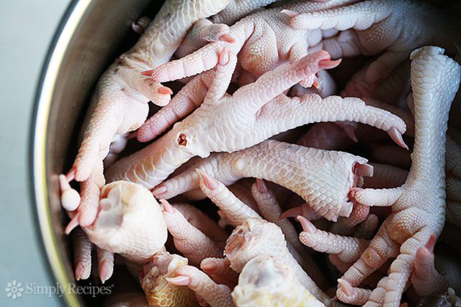 Cách phân biệt chân gà bẩn để bảo vệ sức khỏe gia đình bạn - Ảnh 3. Cách phân biệt chân gà bẩn để bảo vệ sức khỏe gia đình bạn - Ảnh 3.
