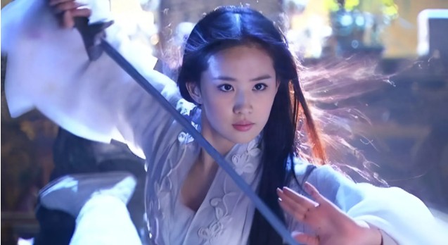 Chẳng phải tự sáng tạo, hóa ra Chu Bá Thông học lỏm tuyệt kỹ Song thủ hỗ bác từ thời Thiên Long Bát Bộ?- Ảnh 3.