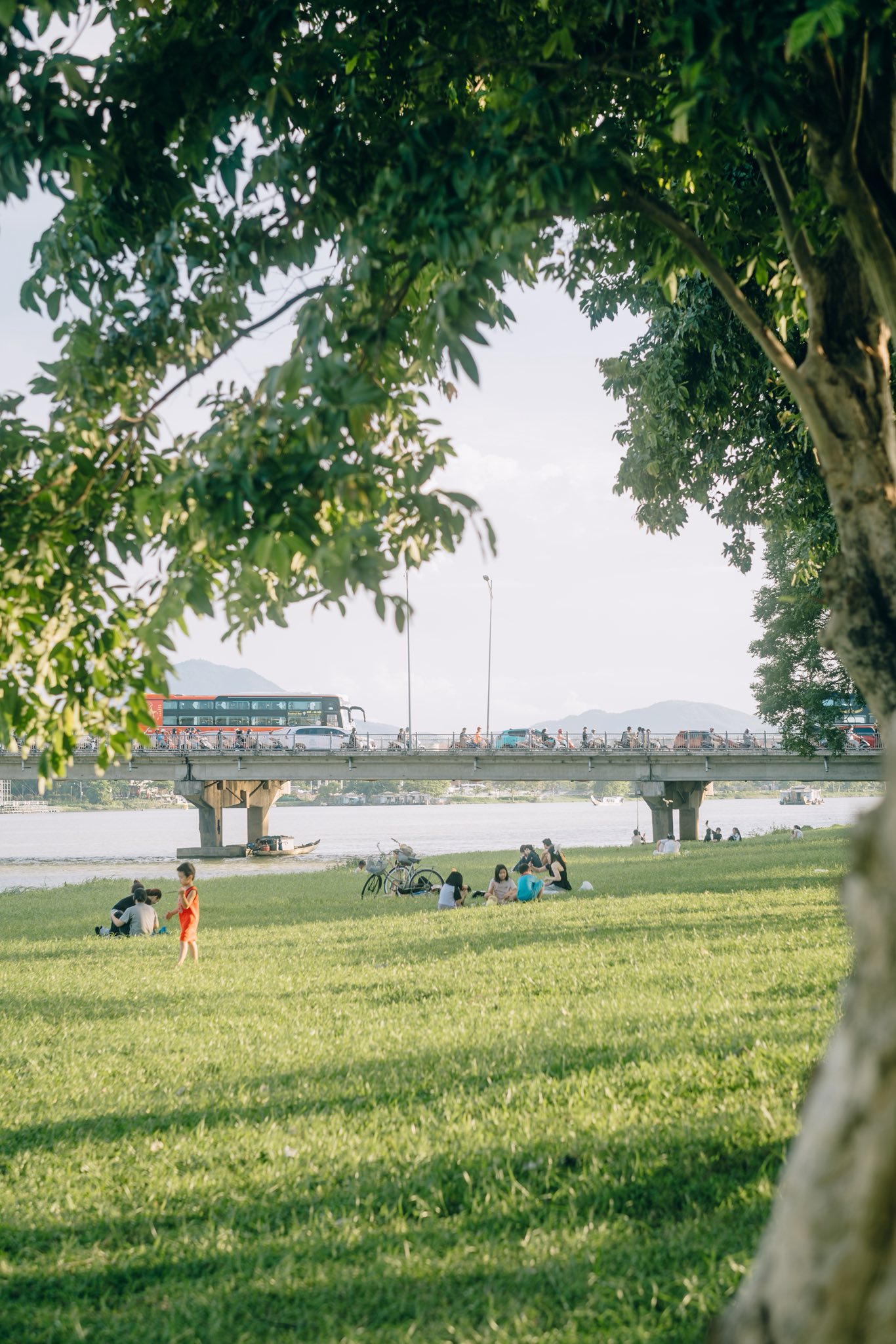 Tấm ảnh không tin nổi là Huế, dân tình rần rần săn lùng địa chỉ "đẹp như phim" này - Ảnh 6. Tấm ảnh không tin nổi là Huế, dân tình rần rần săn lùng địa chỉ "đẹp như phim" này - Ảnh 6.