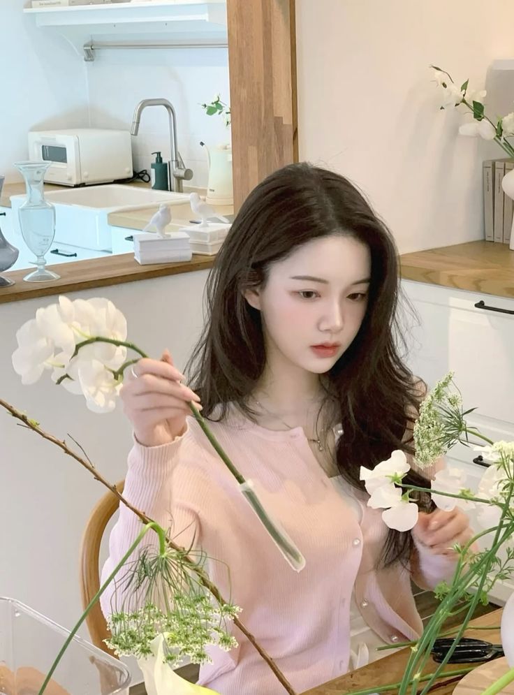 Tháng 6 âm lịch, những con giáp này tình duyên lẫn sự nghiệp đều khởi sắc- Ảnh 1.