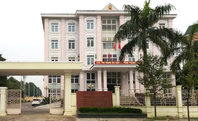 Chi cục thi h&agrave;nh &aacute;n TP thanh h&oacute;a gặp kh&oacute; với UBND TP thanh h&oacute;a trong thi h&agrave;nh &aacute;n - Ảnh 1.