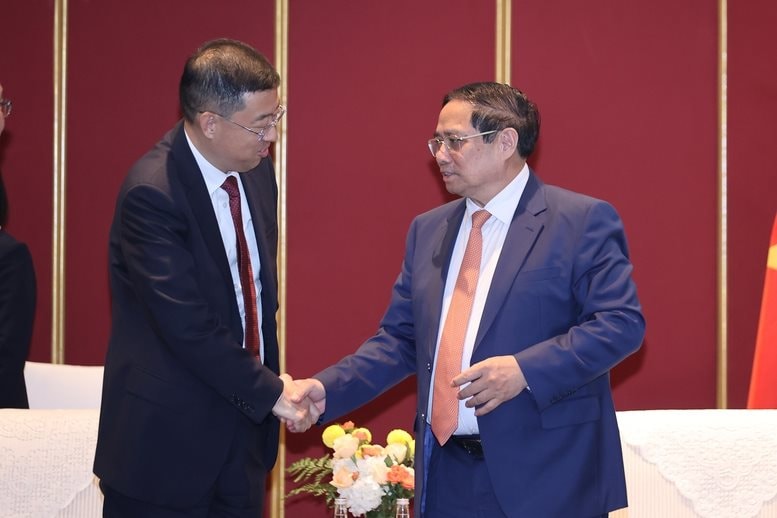 Thủ tướng đề nghị Ngân hàng hàng đầu TQ tham gia dự án mà Việt Nam đặt mục tiêu “làm là thành công”
