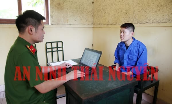 Khởi tố Đinh Văn Vương làm giả Chè Thái Nguyên thu Lợi bất chính gần 46 tỉ đồng - Ảnh 2.