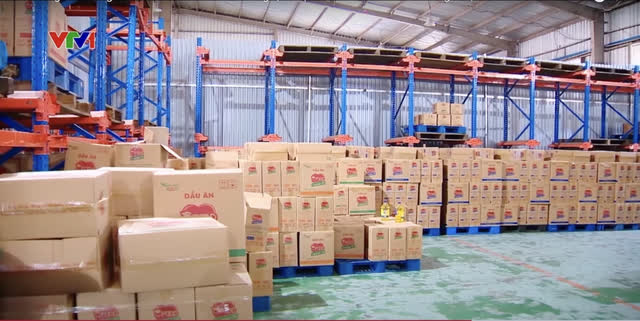 Đường dây sản xuất dầu ăn giả từ thức ăn chăn nuôi: Nguy cơ cho sức khỏe con người - Ảnh 3.