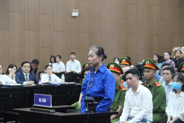 Cựu Bí thư Vĩnh Phúc Hoàng Thị thúy Lan bị xét xử về nhận hối lộ hàng chục tỷ đồng - Ảnh 1.