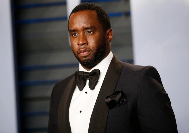 Vụ xét xử Diddy: Clip nóng của tình cũ ông trùm bị chiếu trên tòa, FBI công bố ảnh gây sốc- Ảnh 4. Vụ xét xử Diddy: Clip nóng của tình cũ ông trùm bị chiếu trên tòa, FBI công bố ảnh gây sốc- Ảnh 4.
