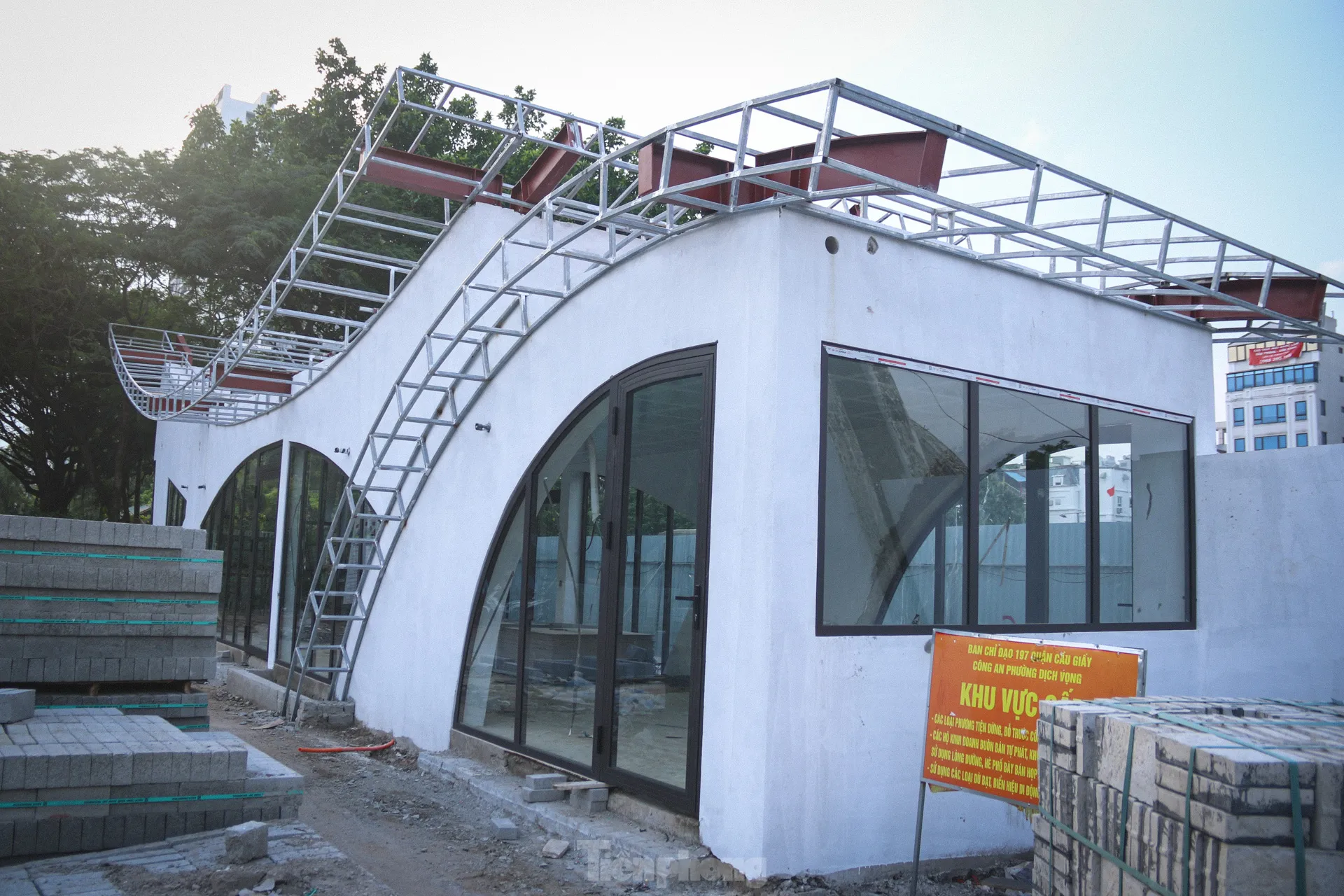 Hiện trạng hai công viên được ‘hồi sinh’ tại Hà Nội - Ảnh 6.