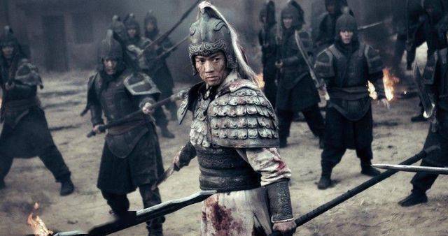 Tướng của Tào Tháo chỉ thách đấu Quan Vũ, không dám động Trương Phi, Triệu Vân: Bàng Đức tiết lộ sự thật- Ảnh 3.