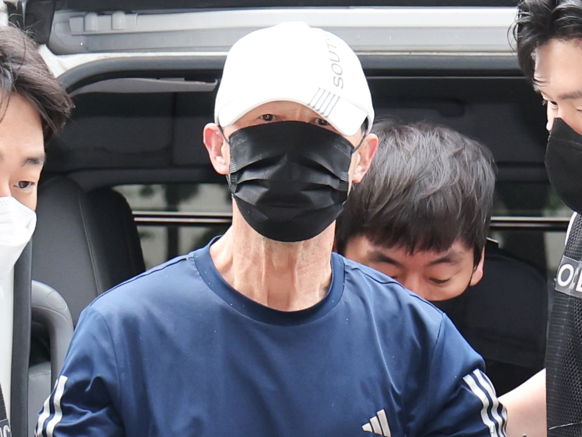 H&agrave;n Quốc: Người đ&agrave;n &ocirc;ng ph&oacute;ng hoả t&agrave;u điện ngầm sau ly h&ocirc;n, 160 nạn nh&acirc;n được x&aacute;c định - Ảnh 1.