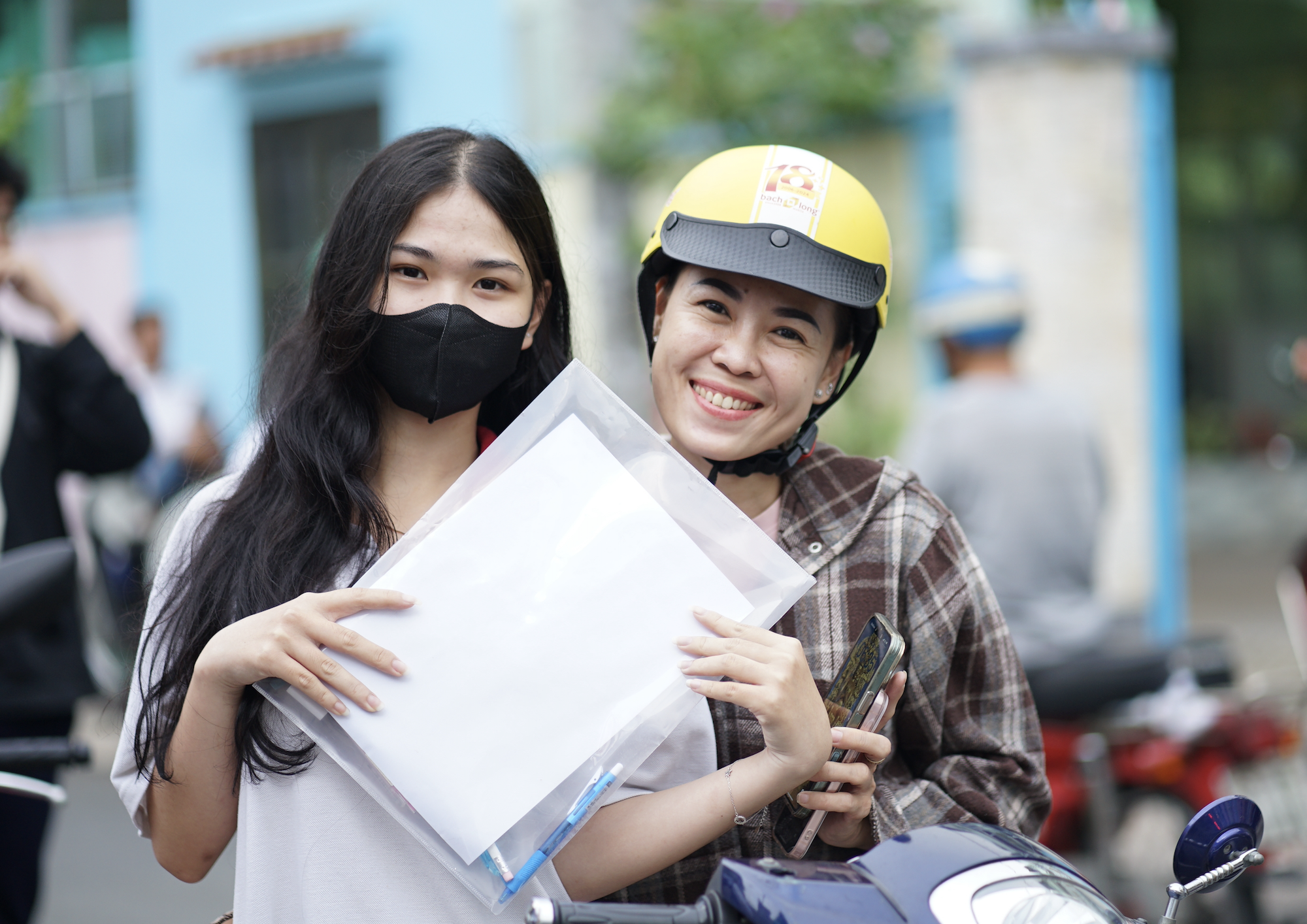 CẬP NHẬT kỳ thi tốt nghiệp THPT 2025: Gần 1 , 17 triệu thí sinh tham gia - Ảnh 26.