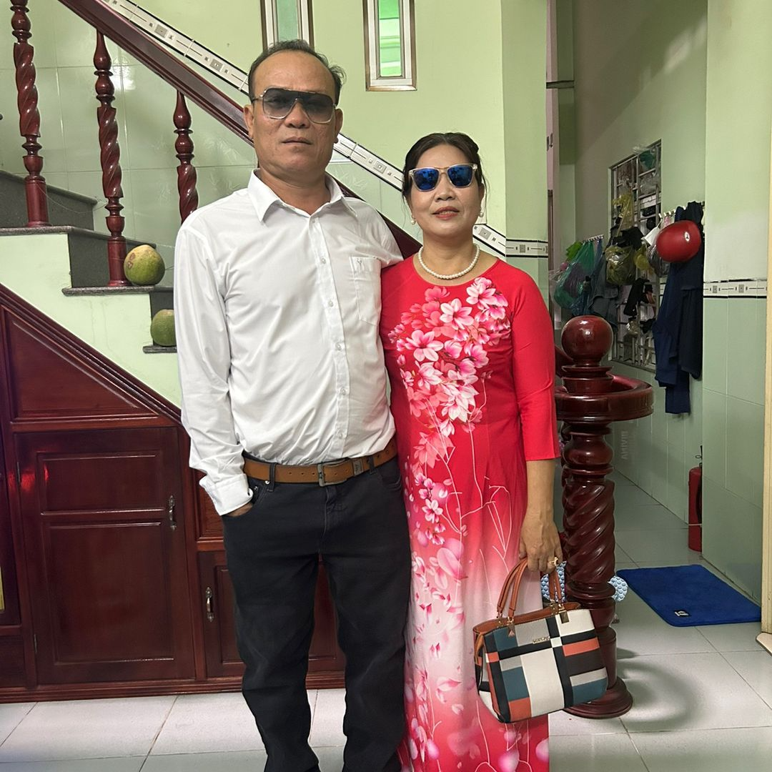 Quy Nhơn: Ông bán cháo U60 cưng vợ tới nóc, chuẩn phim Quả Quýt phiên bản đời thực- Ảnh 3. Quy Nhơn: Ông bán cháo U60 cưng vợ tới nóc, chuẩn phim Quả Quýt phiên bản đời thực- Ảnh 3.