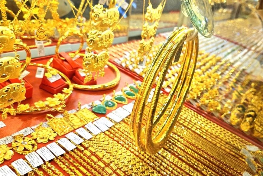 Giá vàng thế giới và trong nước đồng loạt tăng - Ảnh 1.