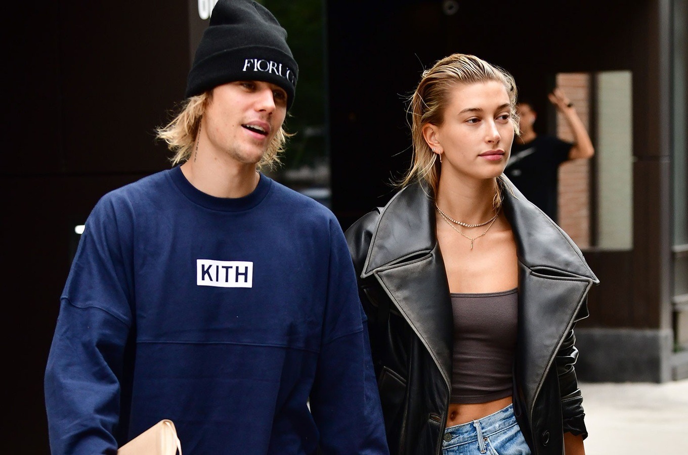 Justin Bieber và 11 bài đăng bất ổn: "Tôi là người chồng, người cha và cũng là con người!" - Ảnh 7. Justin Bieber và 11 bài đăng bất ổn: "Tôi là người chồng, người cha và cũng là con người!" - Ảnh 7.