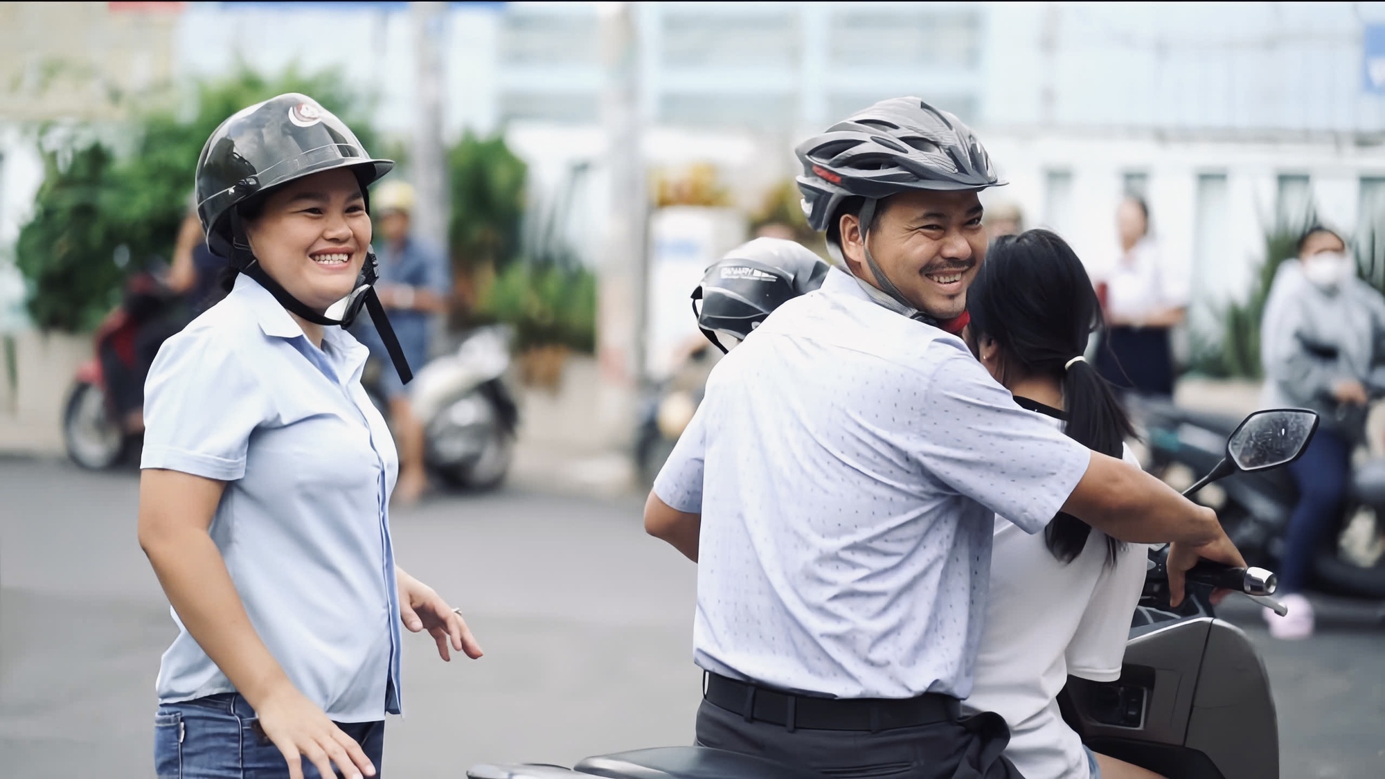 CẬP NHẬT kỳ thi tốt nghiệp THPT 2025: Gần 1 , 17 triệu thí sinh tham gia - Ảnh 3.
