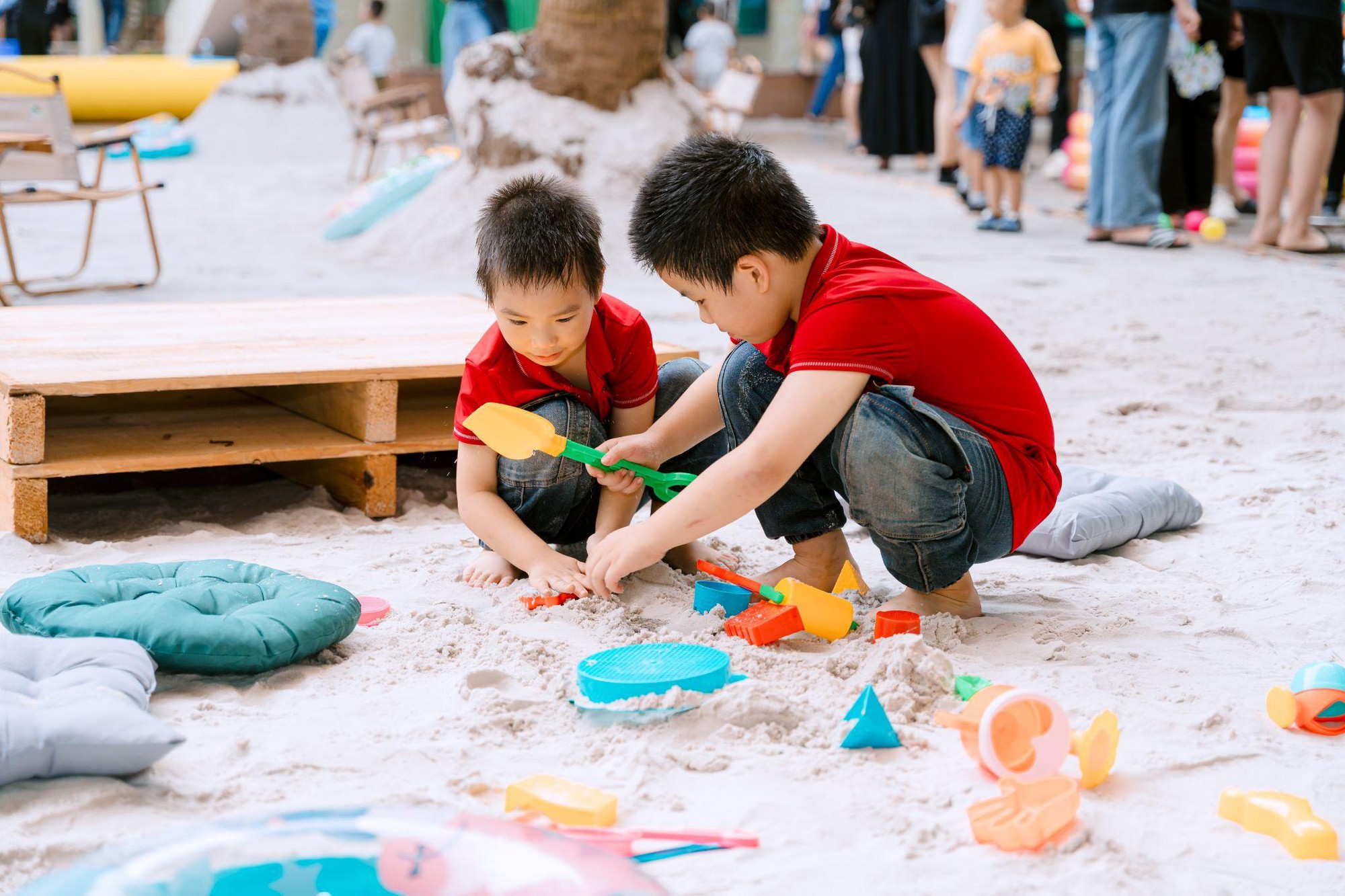 Hàng trăm gia đình đối tác tham gia Ngày hội gia đình Grab 2025: Vỡ òa cảm xúc tình thân - Ảnh 11. Hàng trăm gia đình đối tác tham gia Ngày hội gia đình Grab 2025: Vỡ òa cảm xúc tình thân - Ảnh 11.