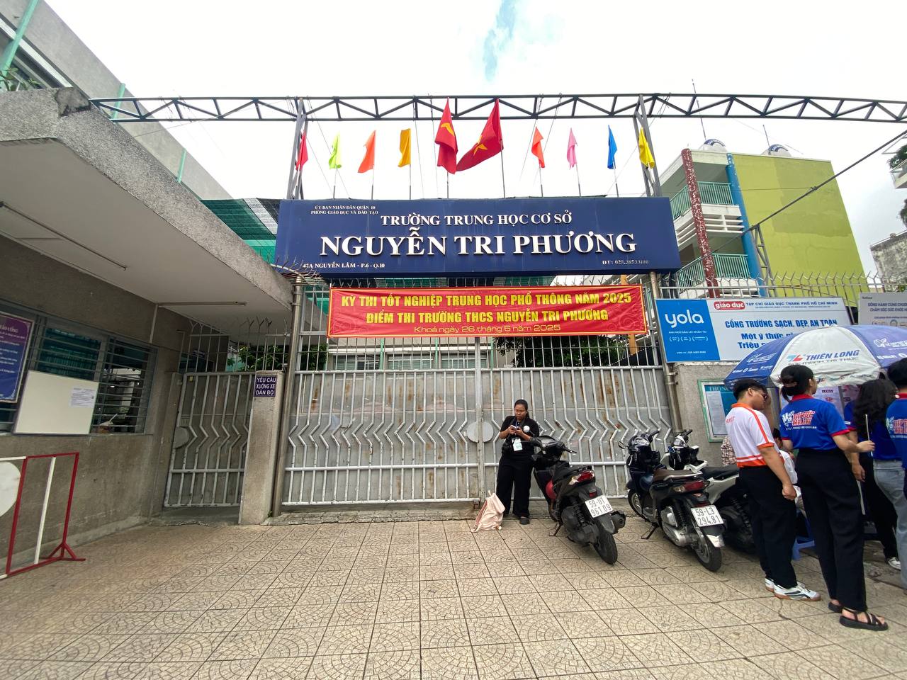 CẬP NHẬT kỳ thi tốt nghiệp THPT 2025: Gần 1 , 17 triệu thí sinh tham gia - Ảnh 12.