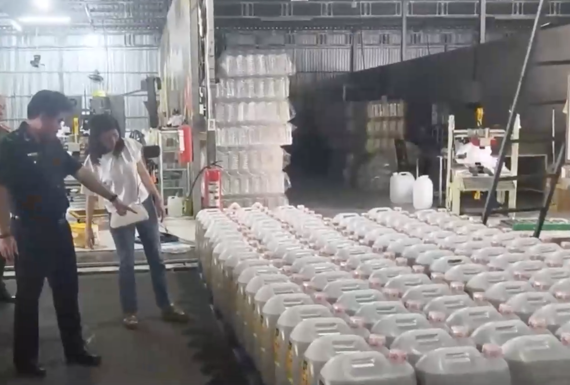 Dầu chăn nuôi thành dầu ăn cho người: Độc hại cỡ nào?- Ảnh 3.