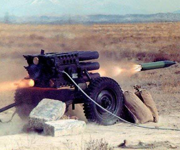 Pháo phản lực Type 75 của Triều Tiên: Vũ khí nguy hiểm với đạn cực mạnh - Ảnh 1.
