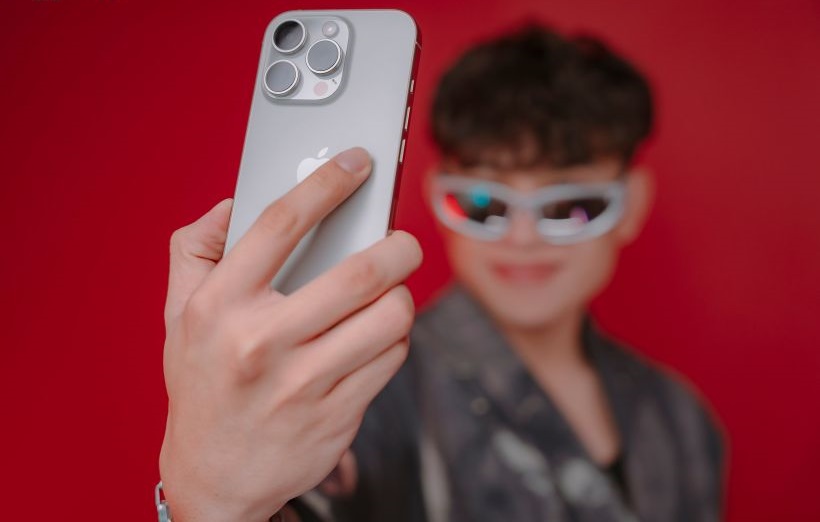 iPhone 15 giá 11,5 triệu đồng và những điều nhất định phải nhớ khi mua đồ LikeNew - Ảnh 1.
