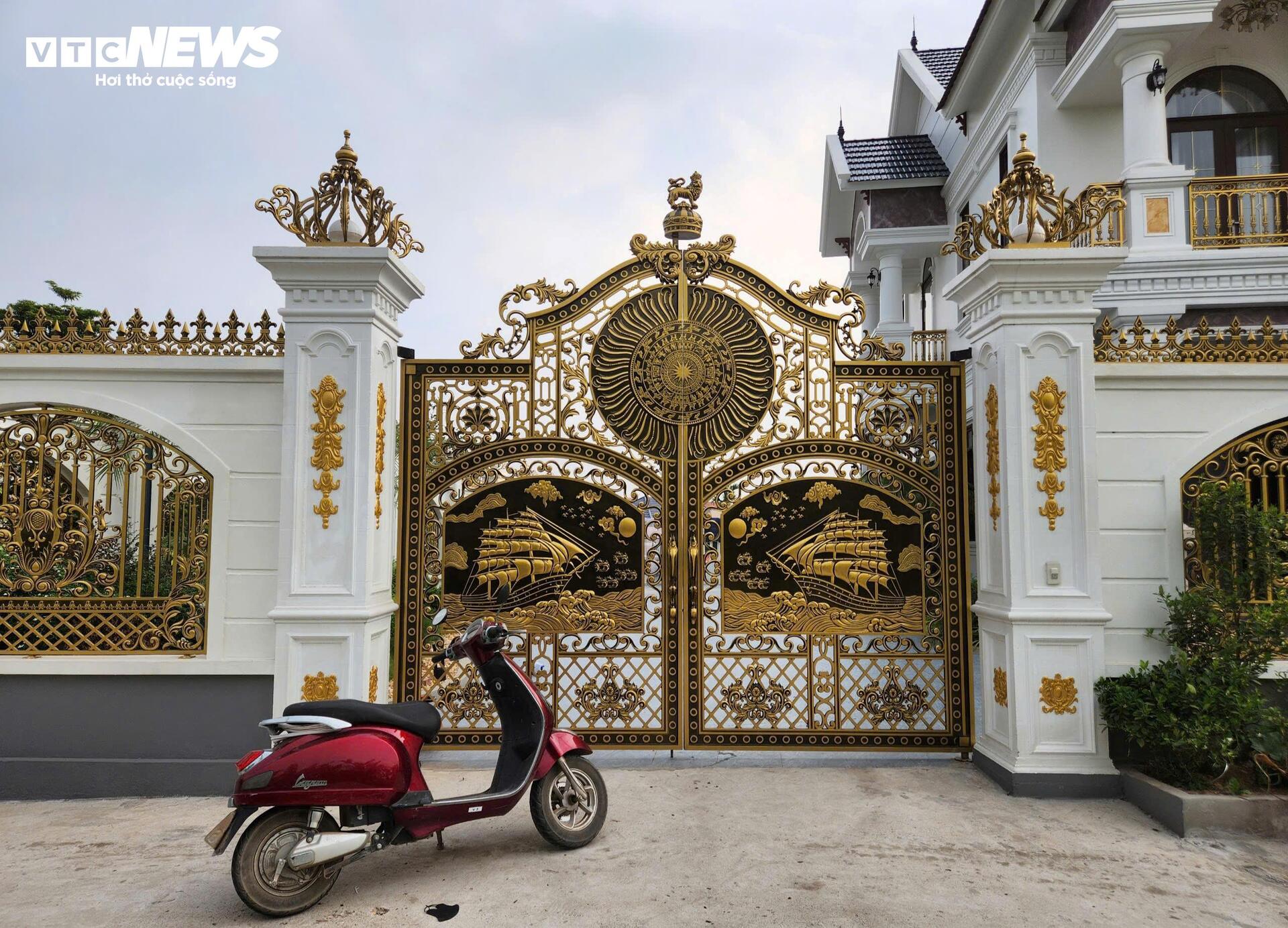 Biệt thự của ông trùm lừa đảo 38 tuổi tại Bắc Ninh gây xôn xao dư luận - Ảnh 4.