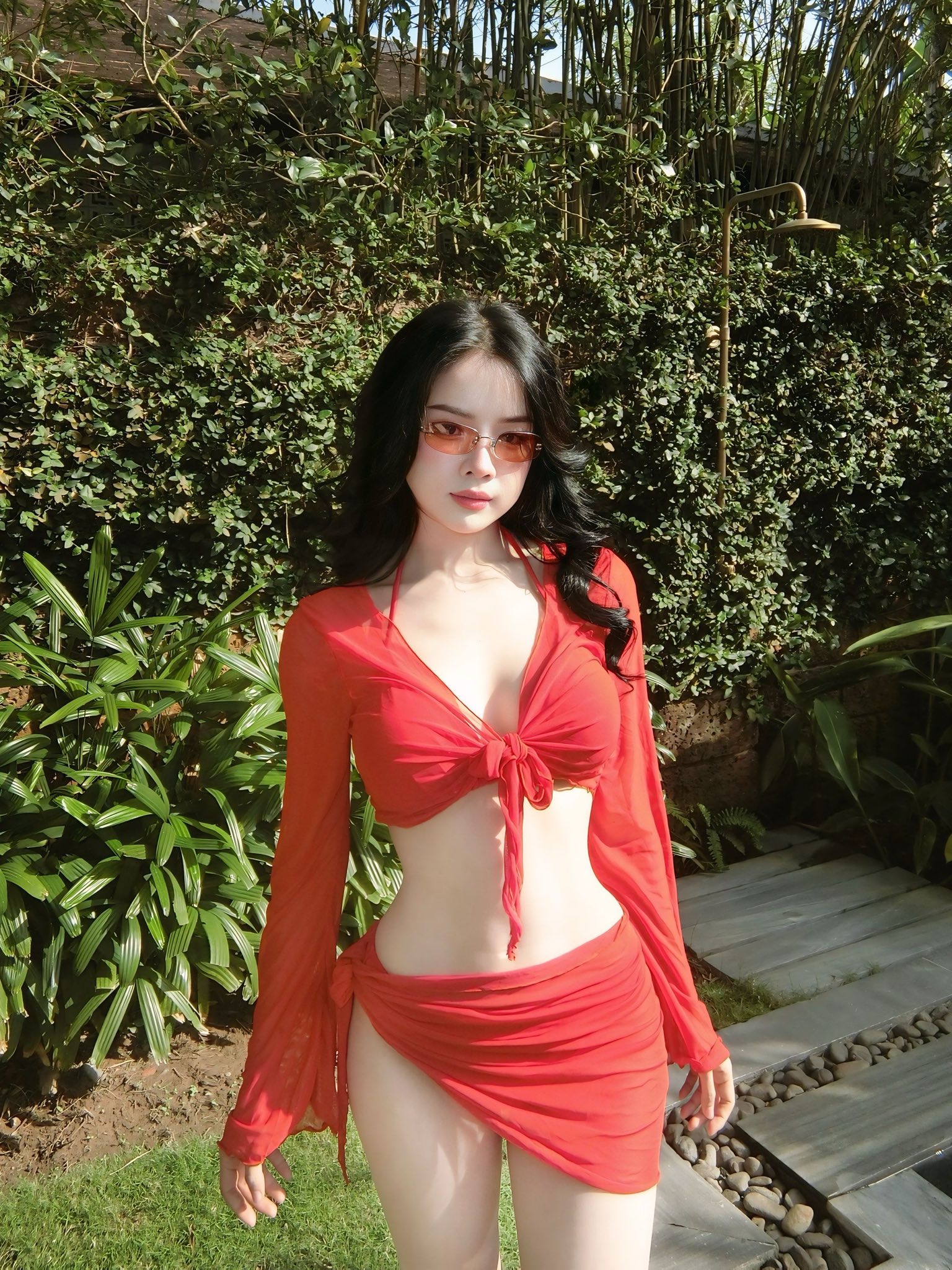 DJ Mie eo thon, cơ bụng săn chắc chỉ nhờ 1 kiểu hít thở siêu lợi hại: Kết quả thấy rõ sau 1 tháng, không cần tập luyện hay ăn kiêng vất vả!- Ảnh 2.