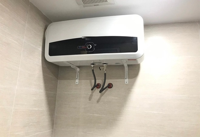 Bình nước nóng tiêu tốn điện năng không kém điều hòa - Ảnh 1.