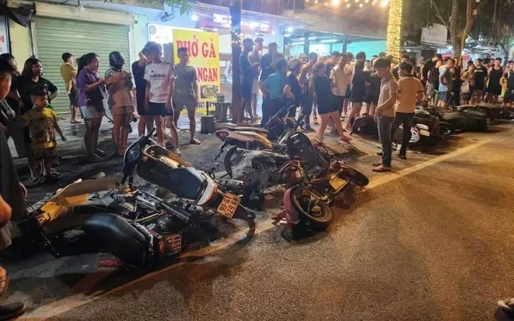 Nóng: Cách chức Trung tá công an say rượu gây tai nạn ở Bắc Ninh- Ảnh 1. Nóng: Cách chức Trung tá công an say rượu gây tai nạn ở Bắc Ninh- Ảnh 1.