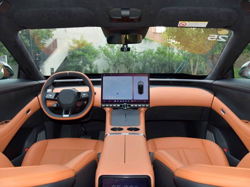 SUV điện của Xiaomi nhận 200.000 đơn hàng chỉ sau 3 phút- Ảnh 2.