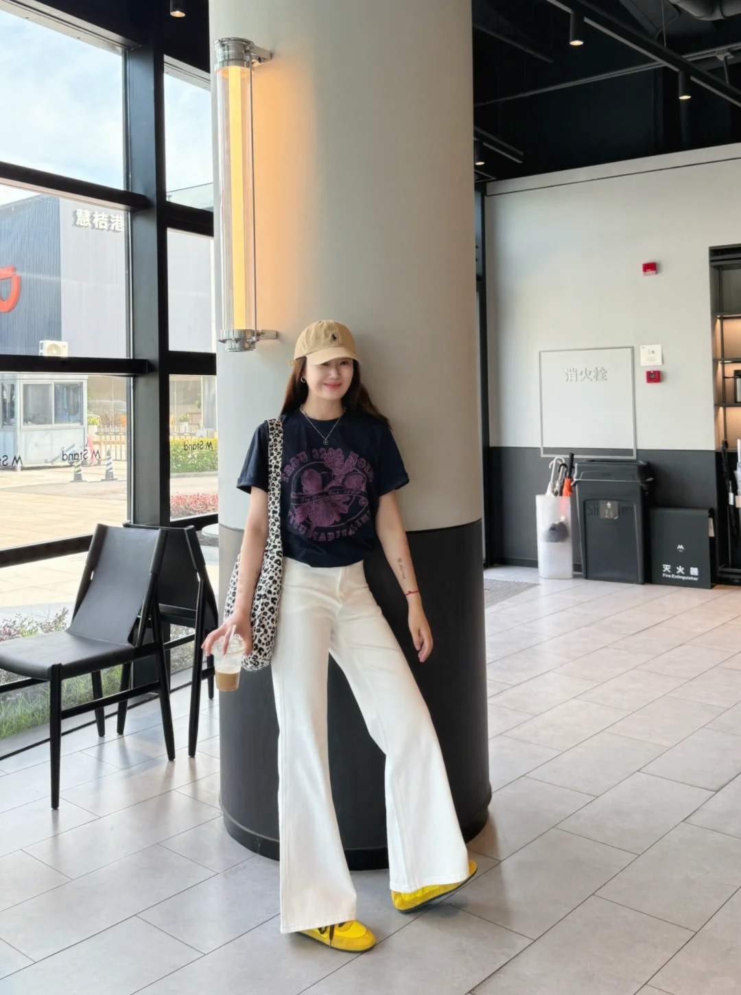 Tháng 7 mặc màu đen, vận khí bùng nổ: 3 con giáp càng diện càng giàu, công việc hanh thông, tiền bạc rủng rỉnh- Ảnh 2.