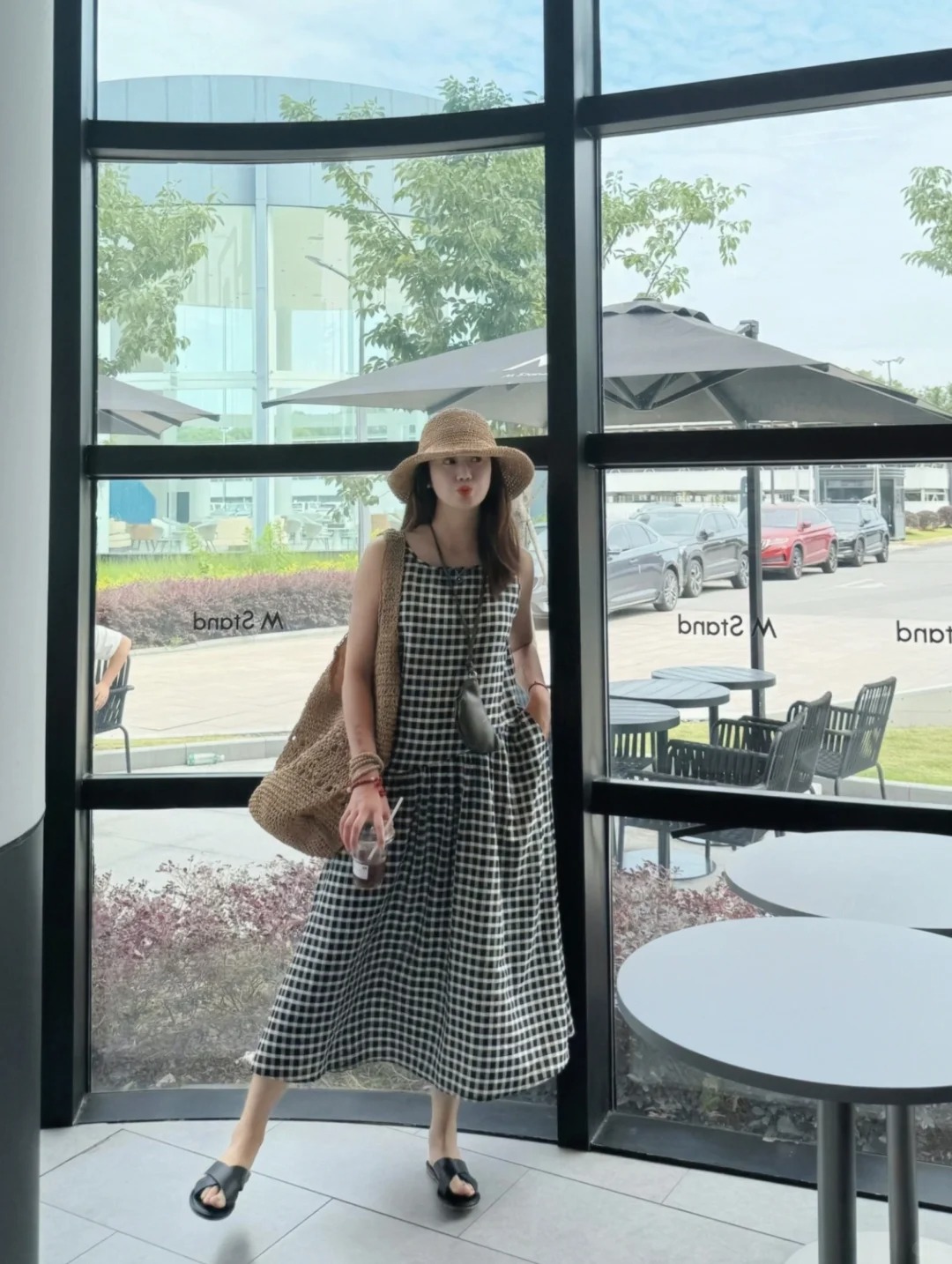 Tháng 7 mặc màu đen, vận khí bùng nổ: 3 con giáp càng diện càng giàu, công việc hanh thông, tiền bạc rủng rỉnh- Ảnh 8.