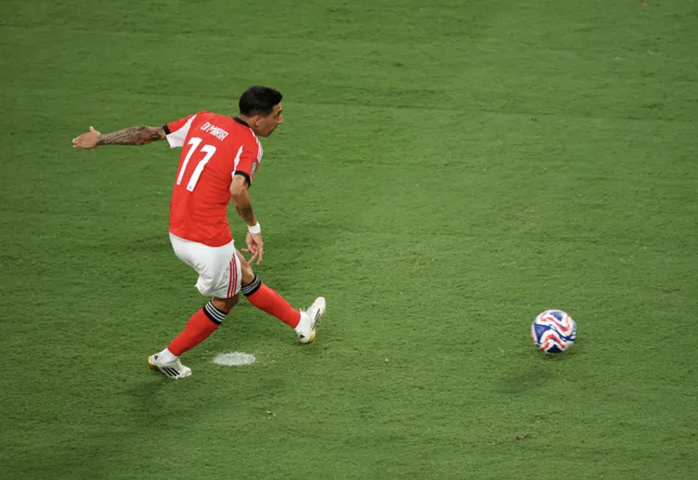 Thời tiết trì hoãn chiến thắng của Chelsea sau 5 giờ thi đấu ở FIFA Club World Cup - Ảnh 6.