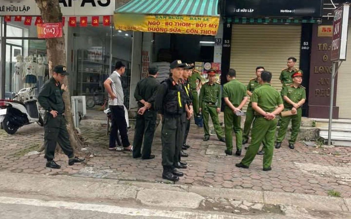 Khám xét khẩn cấp, bắt Giám đốc Văn phòng Đăng ký đất đai Trịnh Hùng Cường - Ảnh 2.