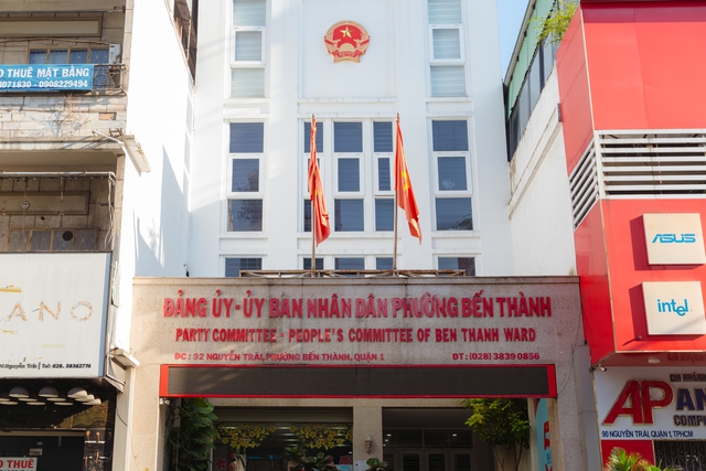 Sáp nhập tp . Hcm: Trụ sở đồng loạt thay bảng tên hành chính , chuẩn bị cho lịch sử mới - Ảnh 8.