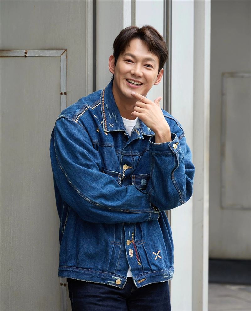 T&igrave;nh trạng th&ecirc; thảm của hơn 11 diễn vi&ecirc;n - ca sĩ bị bắt trong cuộc truy qu&eacute;t n&oacute;ng của cảnh s&aacute;t- Ảnh 6.