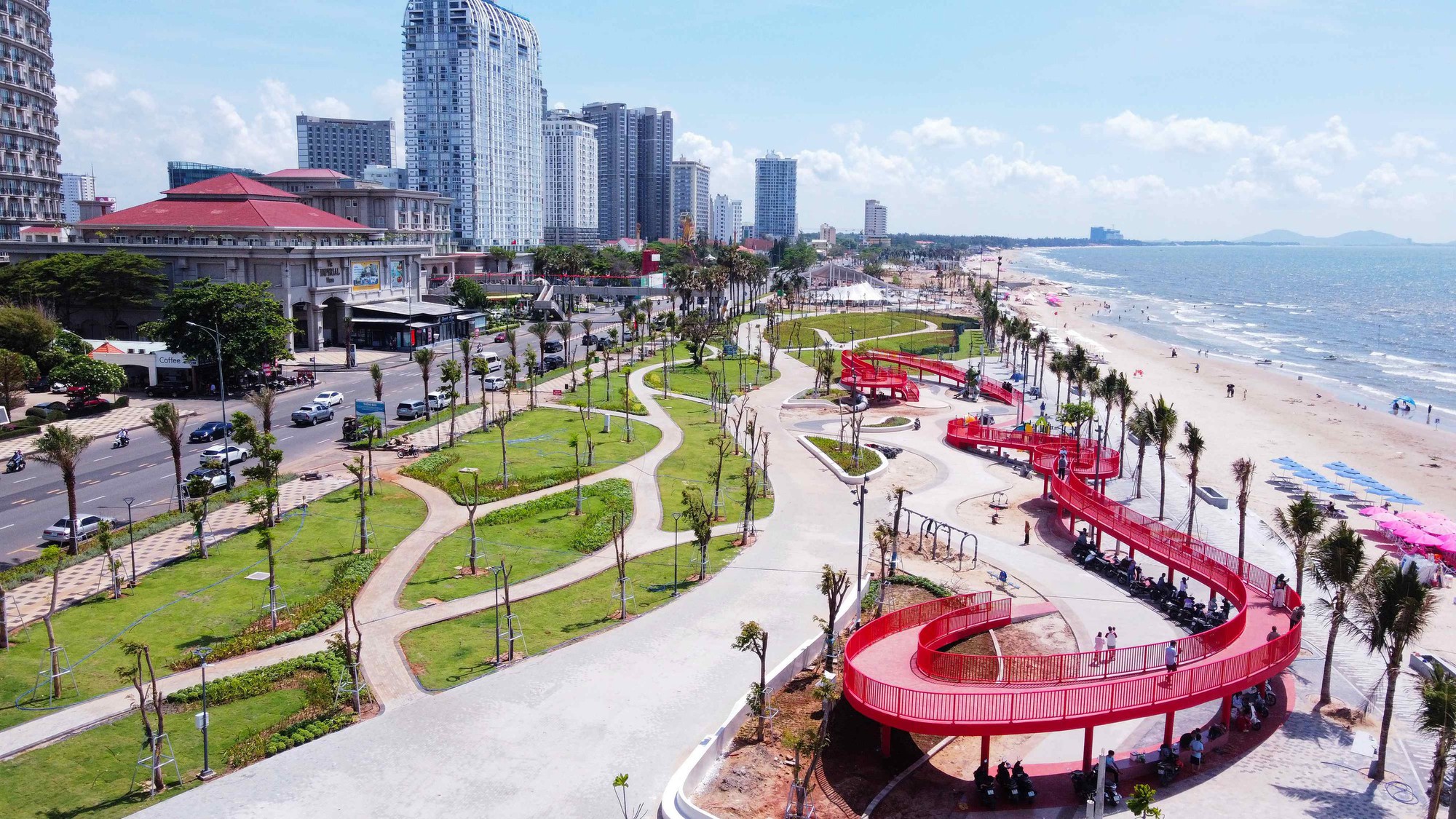 Chạy nước rút hoàn thiện "bộ mặt mới" Bãi Sau, TP Vũng Tàu trước ngày 15-8 - Ảnh 3.