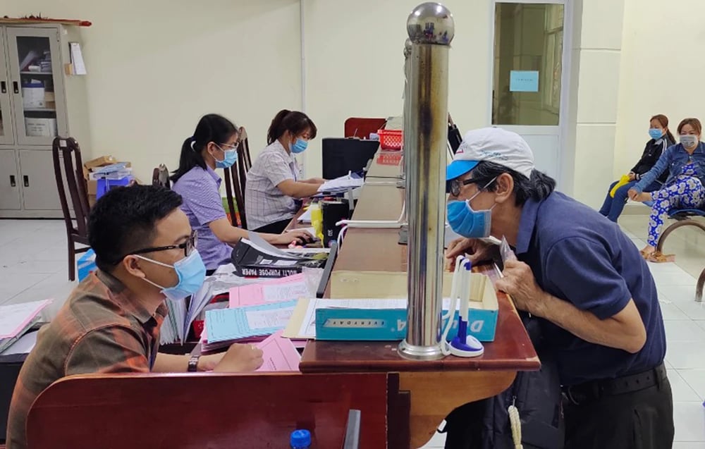 Đề xuất cơ chế, chính sách cho người nghỉ hưu trước tuổi khi tinh giản biên chế - Ảnh 1. Đề xuất cơ chế, chính sách cho người nghỉ hưu trước tuổi khi tinh giản biên chế - Ảnh 1.