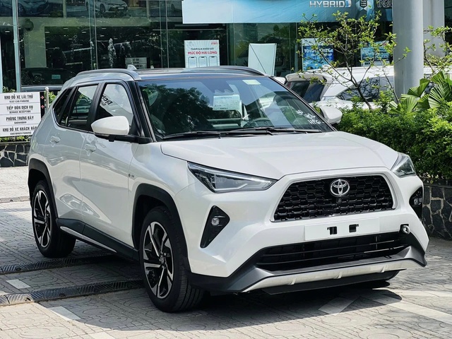 Toyota Vios hybrid ra mắt tháng 8: Động cơ tinh chỉnh từ Yaris Cross, tiêu thụ từ 3,8 lít/100km, về Việt Nam sẽ gây khó City, Accent - Ảnh 3.