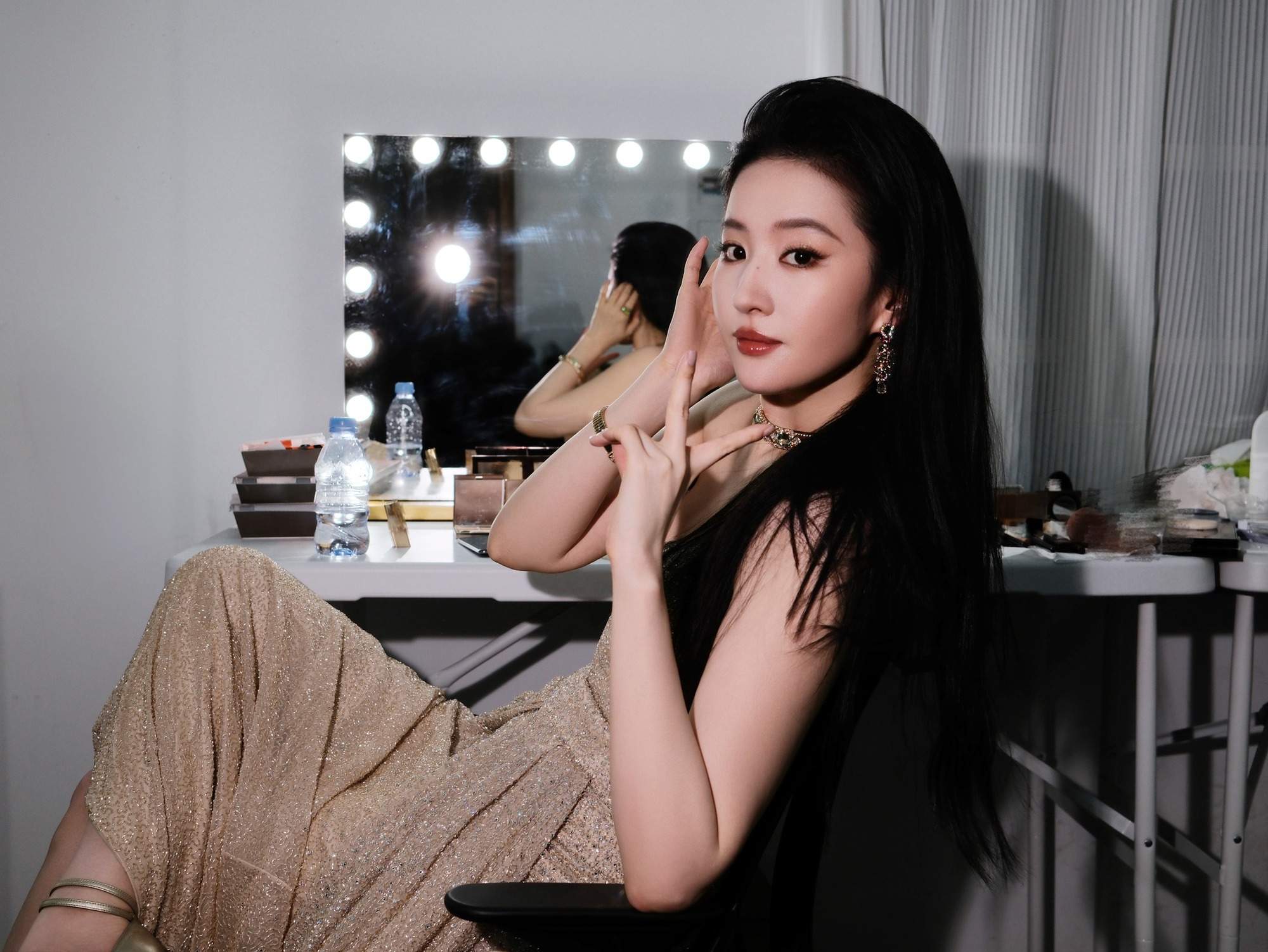 Lưu Diệc Phi bị "cấm cửa" ở Cbiz vì đắc tội với "ông lớn", lần này không ai bênh nổi? - Ảnh 1. Lưu Diệc Phi bị "cấm cửa" ở Cbiz vì đắc tội với "ông lớn", lần này không ai bênh nổi? - Ảnh 1.