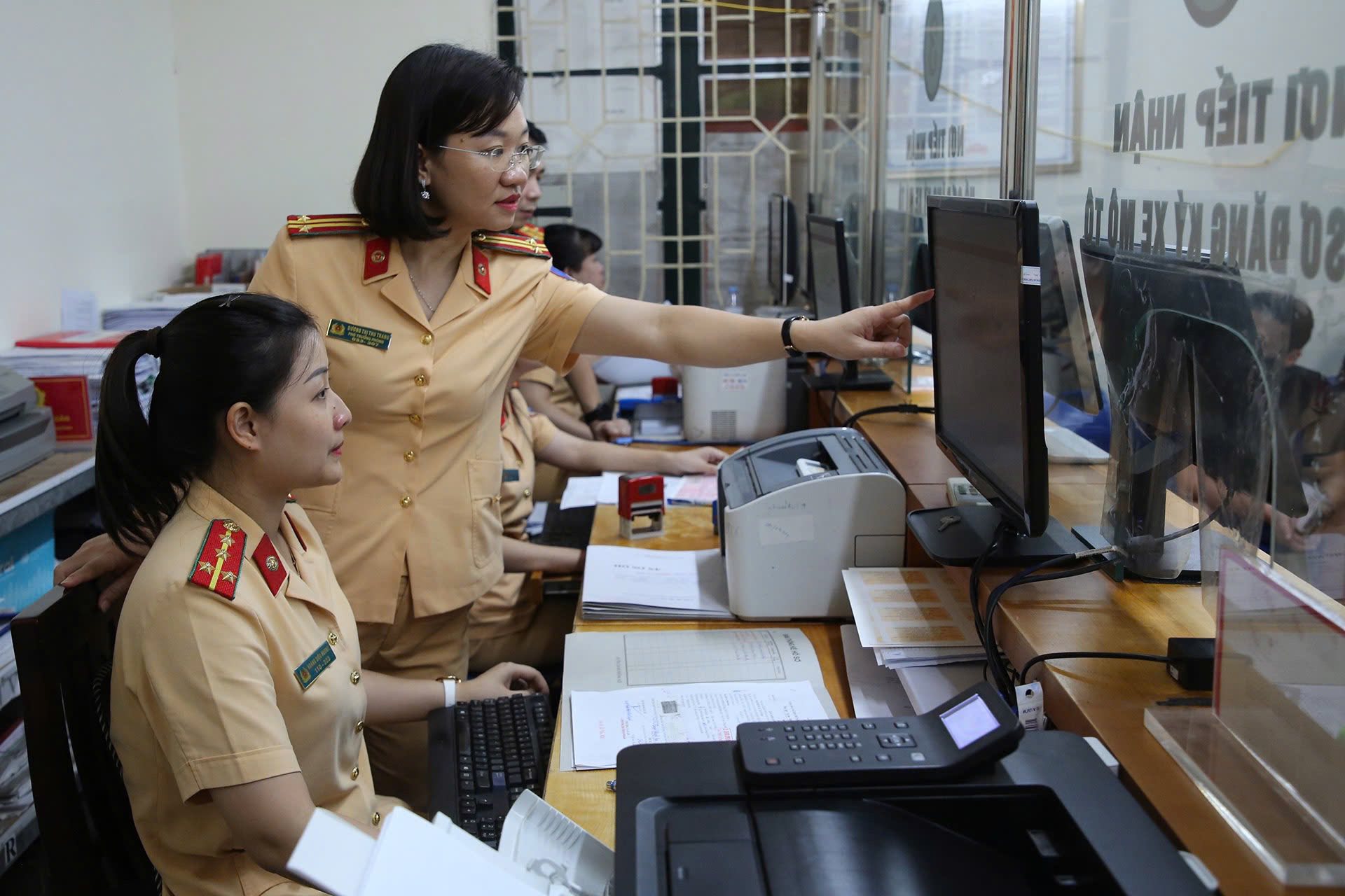 Hôm nay một quyết định quan trọng liên quan đến hàng chục triệu ô tô, xe máy chính thức có hiệu lực - Ảnh 1.