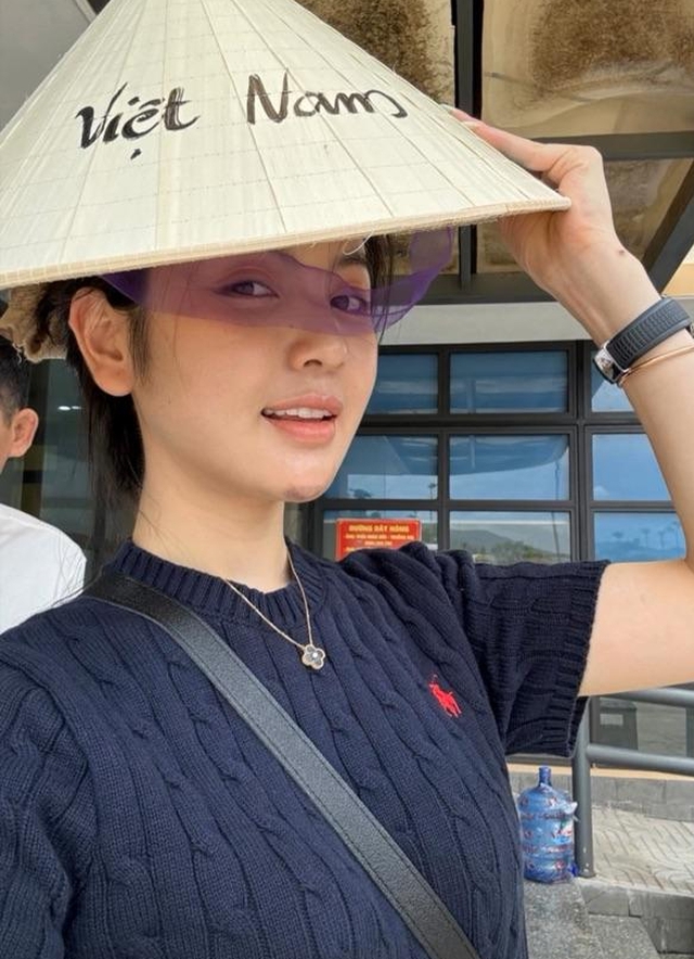 Mặt mộc của Chu Thanh Huyền - vợ Quang Hải sau nhiều lần phẫu thuật thẩm mỹ g&acirc;y x&ocirc;n xao- Ảnh 1.