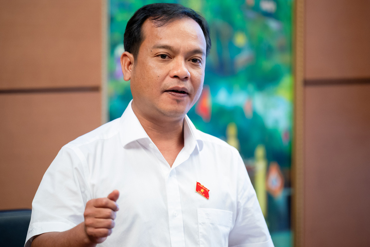 Ủy ban Thường vụ Quốc hội Công bố nhân sự 23 tỉnh thành sau hợp nhất - Ảnh 7. Ủy ban Thường vụ Quốc hội Công bố nhân sự 23 tỉnh thành sau hợp nhất - Ảnh 7.