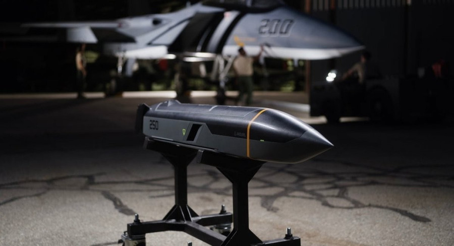 T&ecirc;n lửa h&agrave;nh tr&igrave;nh gi&aacute; rẻ sẽ thay đổi Kh&ocirc;ng qu&acirc;n Mỹ trong tương lai - Ảnh 2.