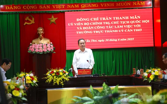 Chủ tịch Quốc hội Trần Thanh Mẫn nhấn mạnh cơ chế quan trọng hơn Tiền Sau sáp nhập - Ảnh 2.