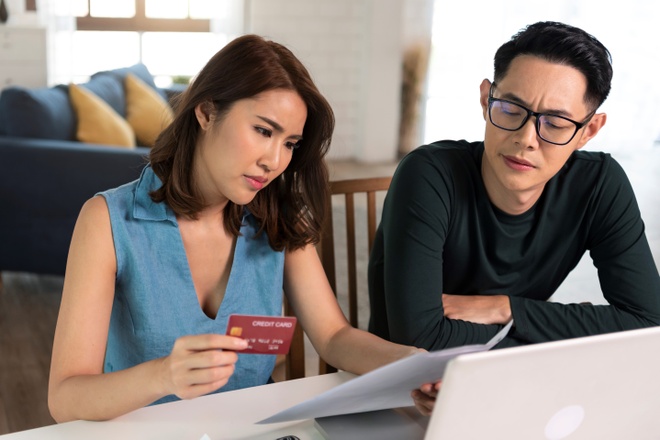 Ở nhà chăm con mua gì cũng phải ngửa tay xin chồng: Đây là cách không kiếm ra tiền nhưng vẫn có quyền lên tiếng!- Ảnh 2.