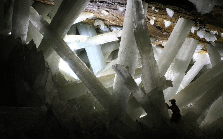 &ldquo;Địa ngục pha l&ecirc;&rdquo; dưới l&ograve;ng đất: Đẹp si&ecirc;u thực nhưng c&oacute; thể giết người trong v&ograve;ng 15 ph&uacute;t- Ảnh 1.